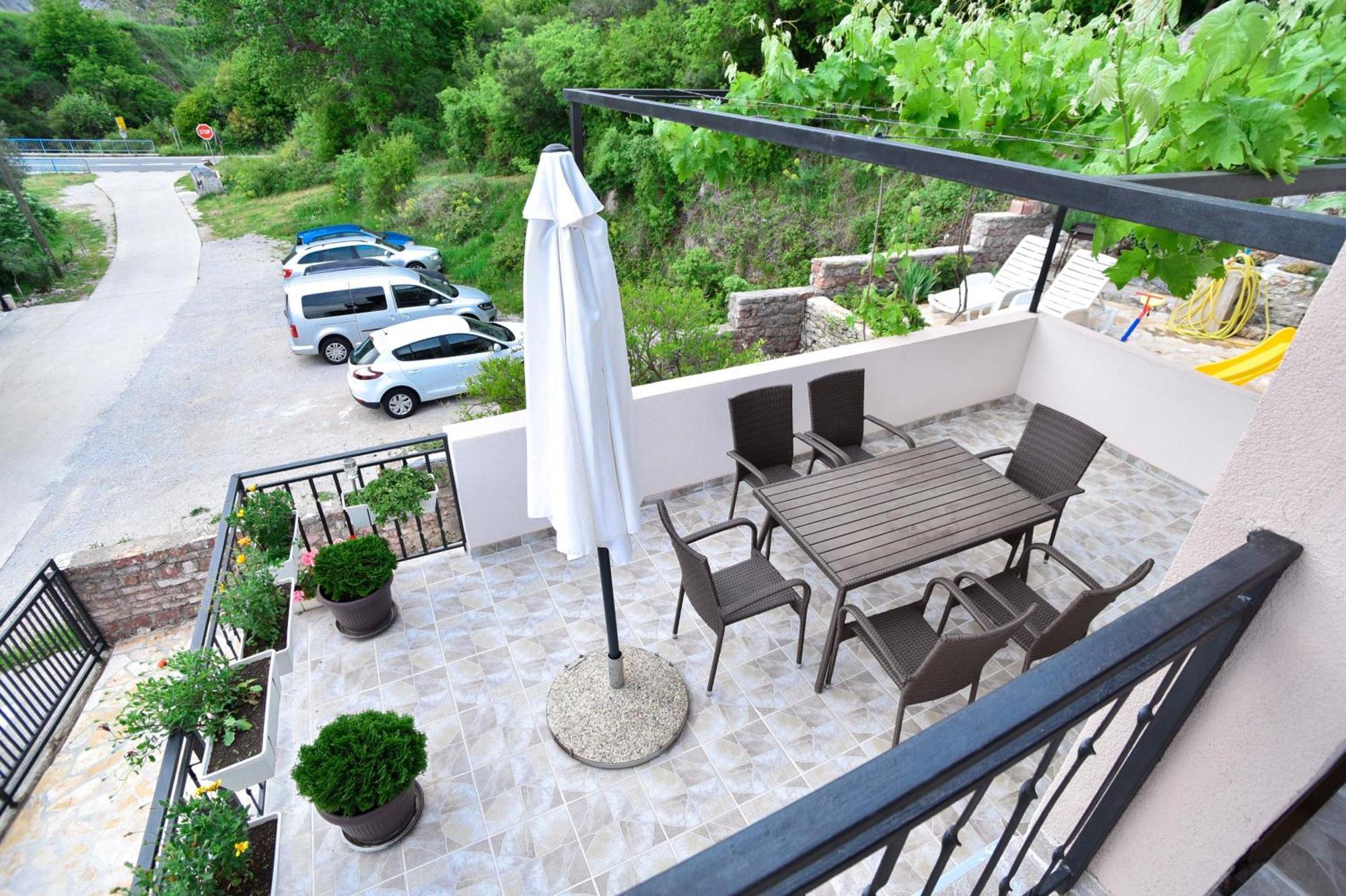 Vila Lucice Petrovac na moru Exterior foto