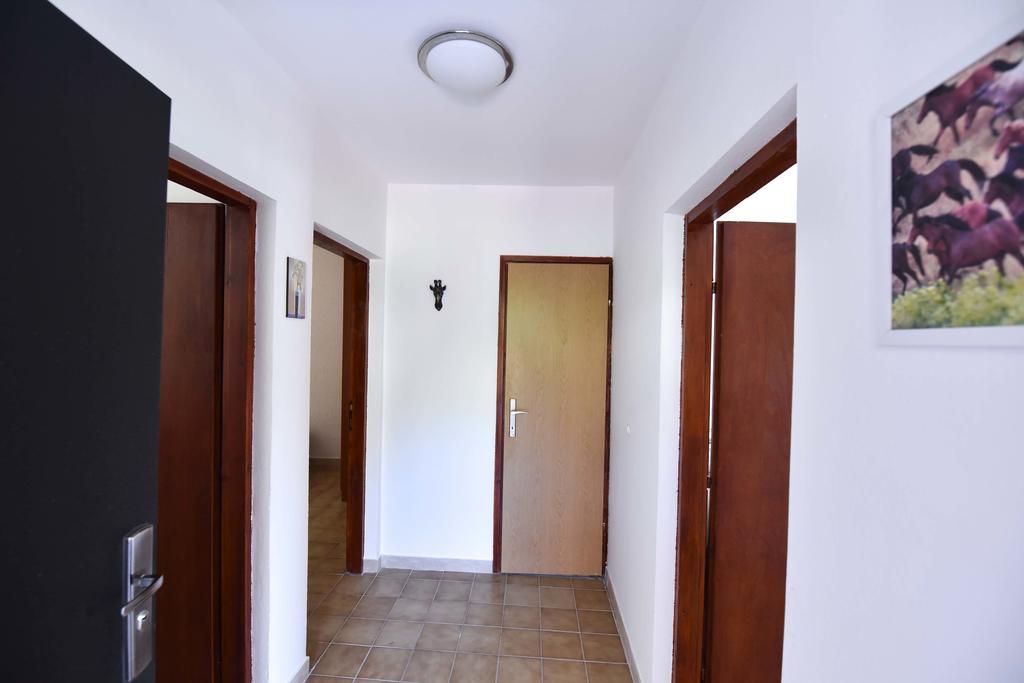 Vila Lucice Petrovac na moru Exterior foto